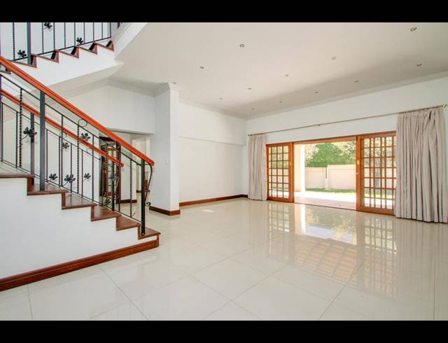 4 BEDROOM HOUSE FOR SALE IN BRYANSTON